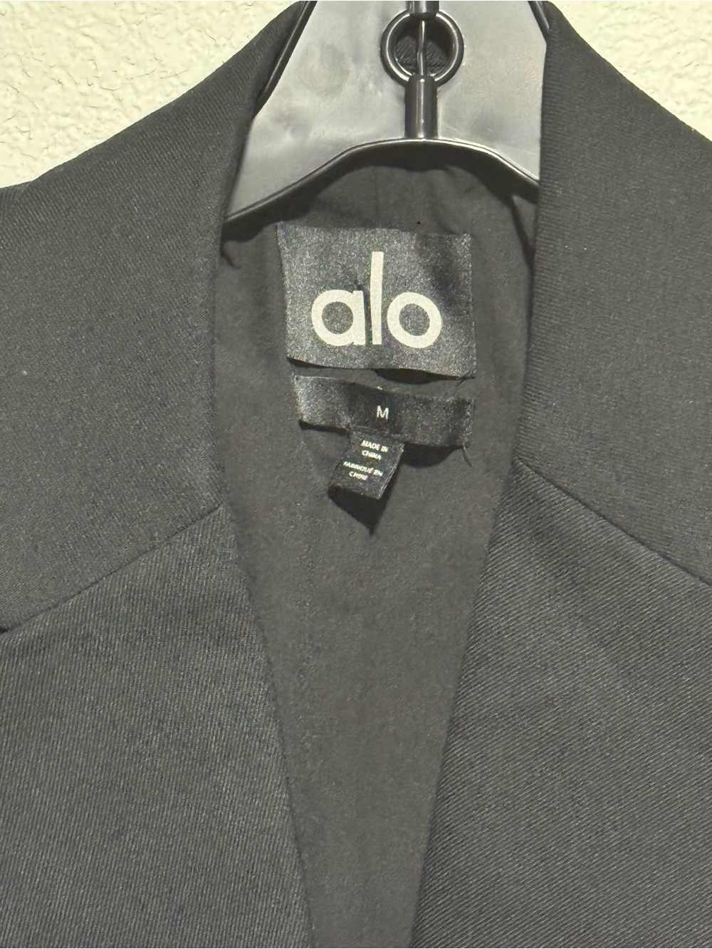 ALO Blazer - Picture 4 of 4